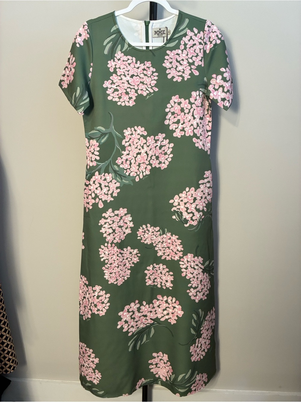 New! MME Green Maxi Dress with Pink Hydrangea Floral Print Stretch Medium
